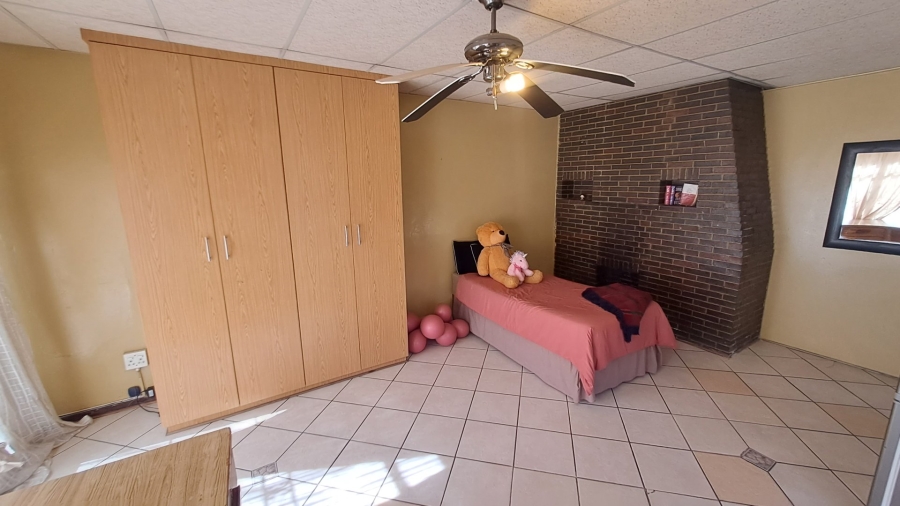 9 Bedroom Property for Sale in Universitas Free State